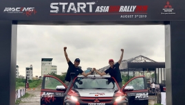 Đội đua Racing AKA gấp rút độ xe đi đua Rally châu Á