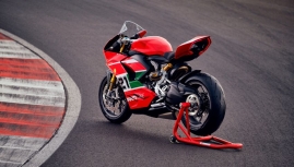 Ducati Panigale V2 Bayliss ra mẫu đặc biệt kỷ niệm vô địch WSBK