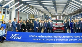 Ford Việt Nam nhận Huân chương Lao động hạng Nhất