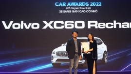 Volvo XC60 Recharge nhận giải Xe 2022 tại Việt Nam - Car Awards 2022