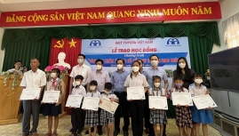 Toyota Việt Nam tặng học bổng hơn 400 triệu tại Bình Thuận