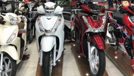 Doanh số xe máy T7/2022: Honda bán mạnh, thoát tiếng xấu