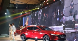 Mazda3 2020 ra giá ở hạng xe cao cấp